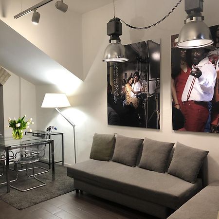 Youhosty - Tadino G 19 Apartman Milánó Kültér fotó